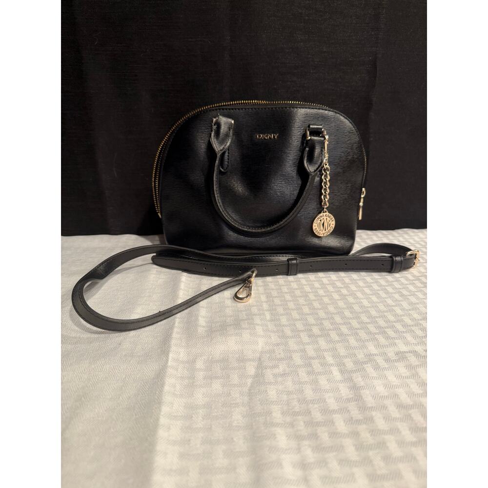 91Women's Black Bryant Leather Dome SatchelThe classic Bryant Dome Satchel.